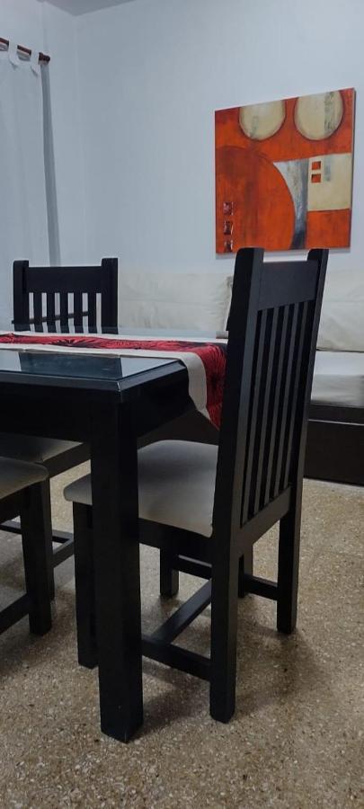 Apartamento Departamento Plaza Colón, Súper Equipado A Cuadra Del Mar